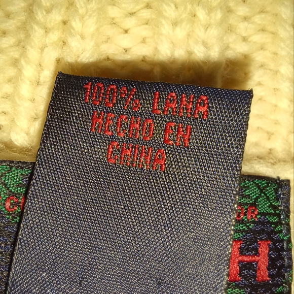 Ralph Ralph Lauren Hand Knit Cozy Cable Knit Turtleneck Sweater - Cream - Picture 13 of 14